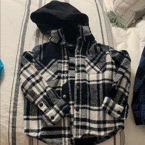 Volcom 4T black and white plaid hooded jacket
